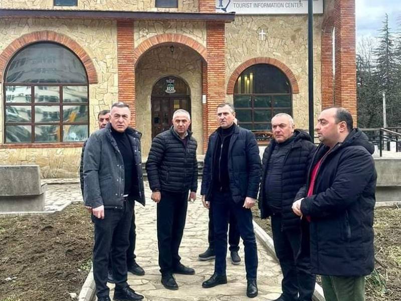 ცაგერის მუნიციპალიტეტში ‘’ტურისტული საინფორმაციო ცენტრის’’ ეზოს კეთილმოწყობის...